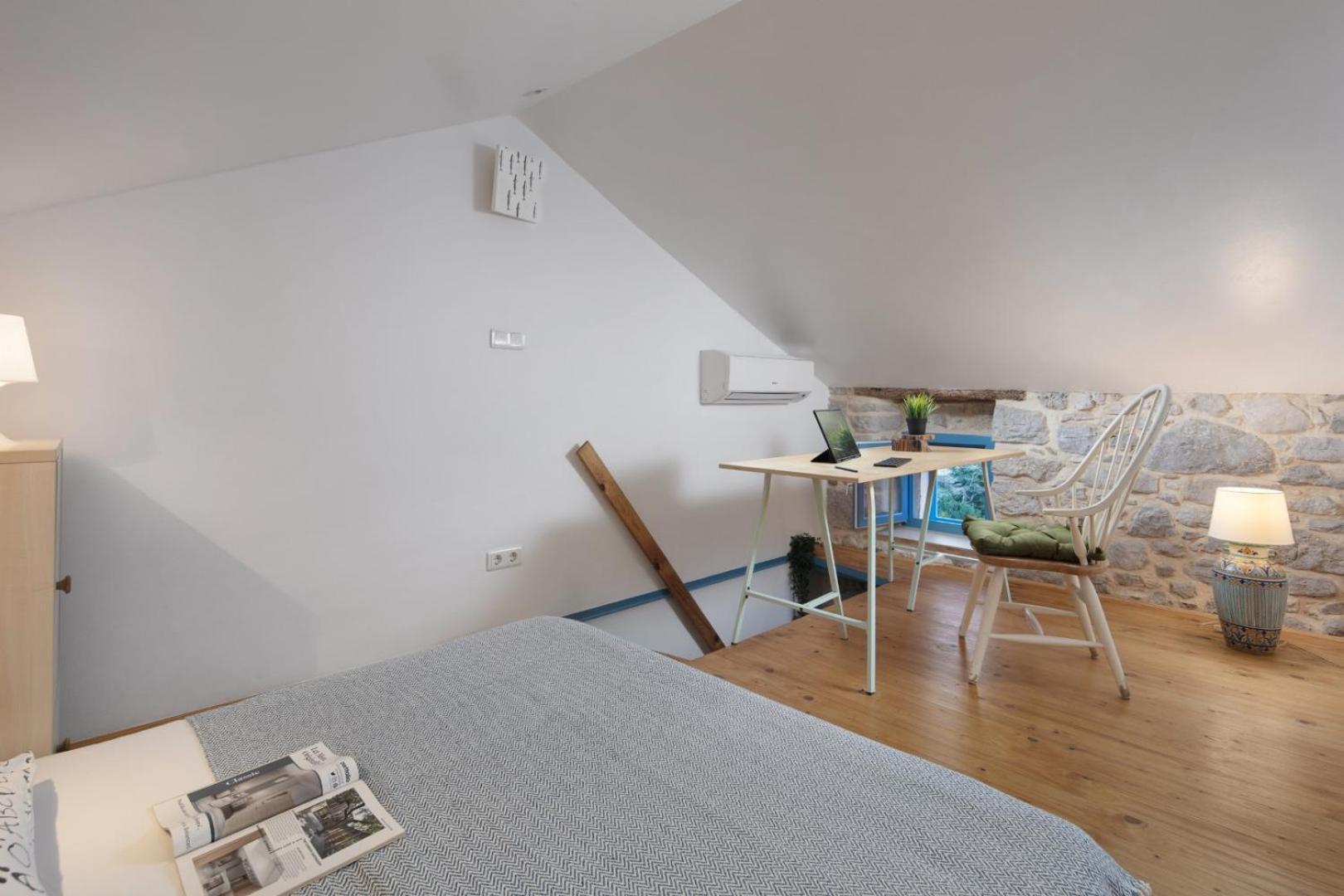 קרק Apartment Stone House Krk מראה חיצוני תמונה